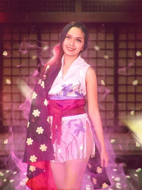 Nico Robin Cosplay - cover